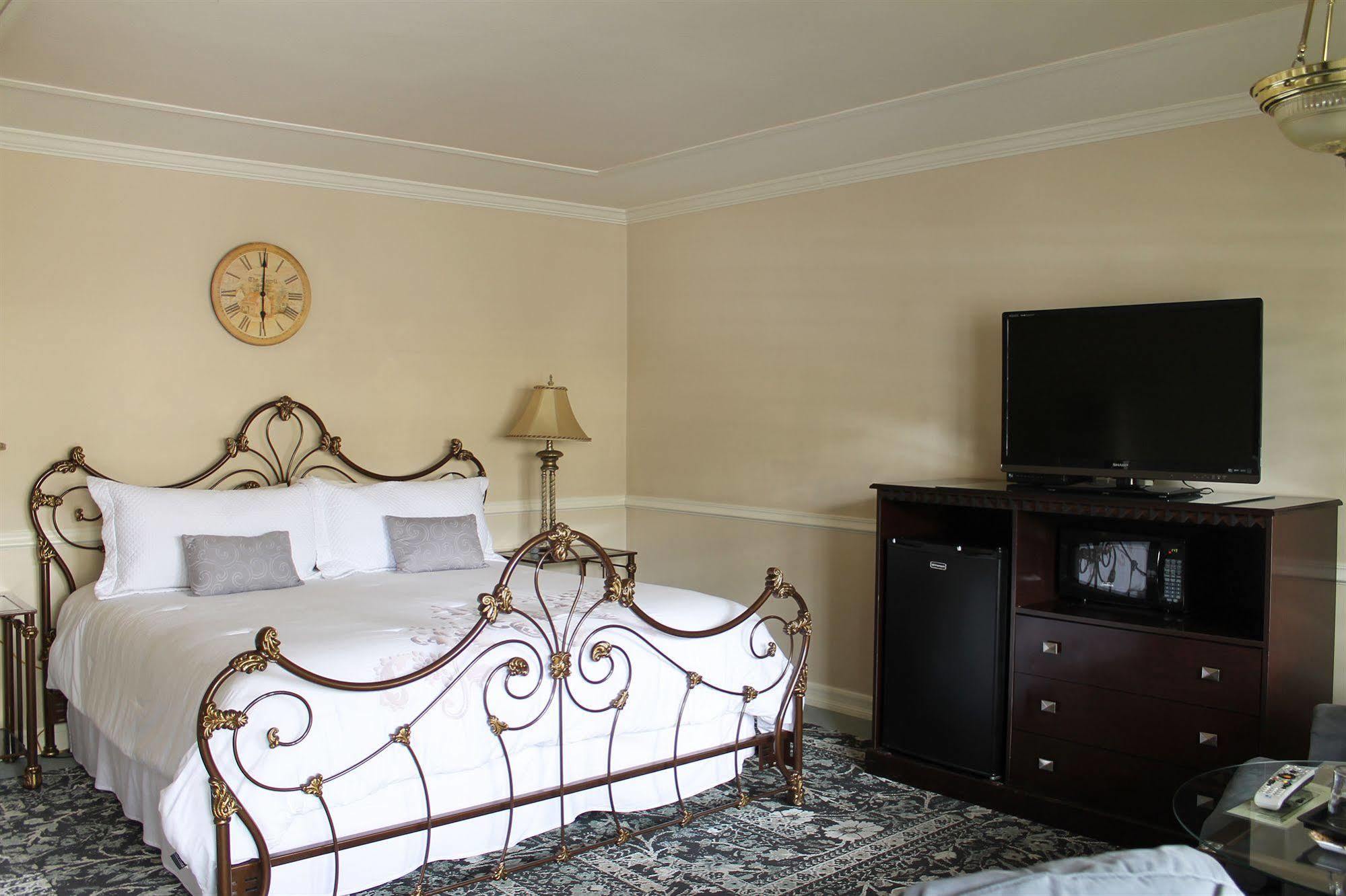 Coachman'S Inn, A Four Sisters Inn Carmel-by-the-Sea Buitenkant foto